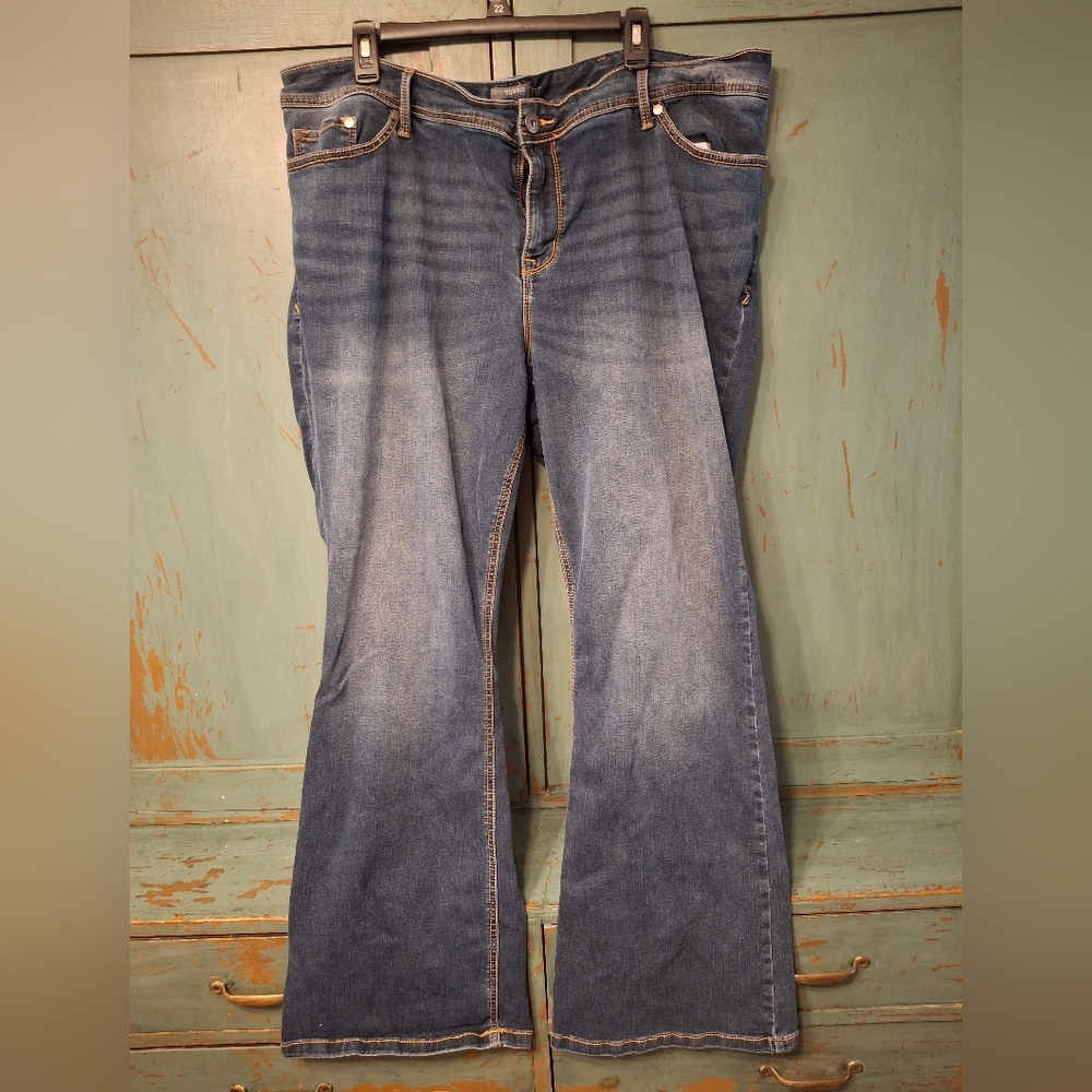 Torrid 24R Classic Blue Women's Jeans Bootcut